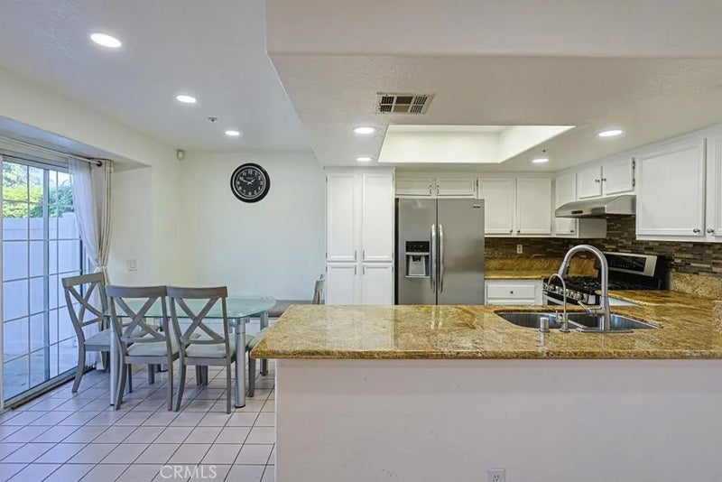 1708 S Angel Court