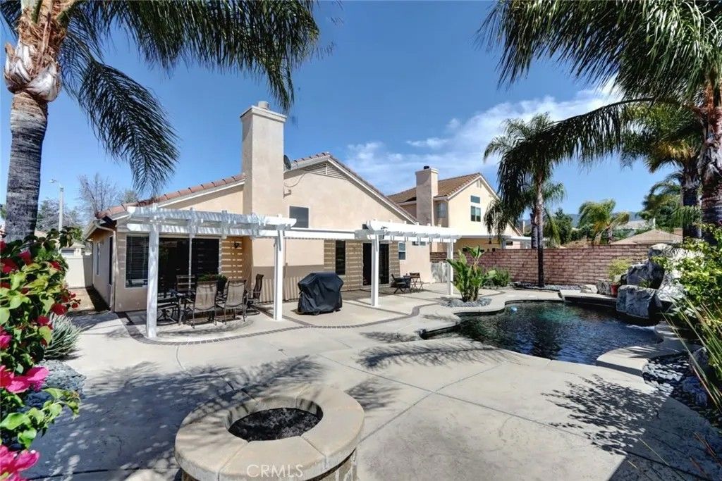 Photo of 44733 Avita Circle, Temecula, CA 92592 (MLS # SW26090776)