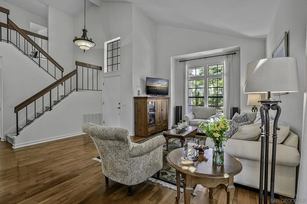 Photo of 1981 Avenida Joaquin, Encinitas, CA 92024 (MLS # 250040929)