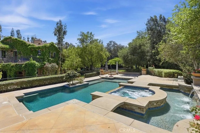 3948 Shady Ridge Drive