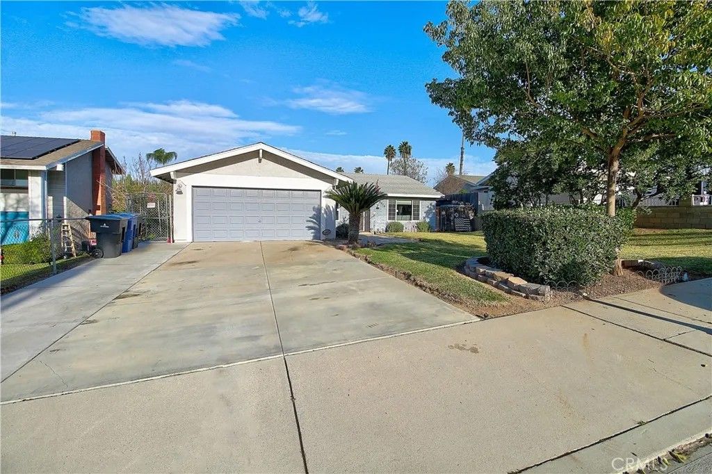 Photo of 3415 Revere Road, Riverside, CA 92503 (MLS # IV26025938)