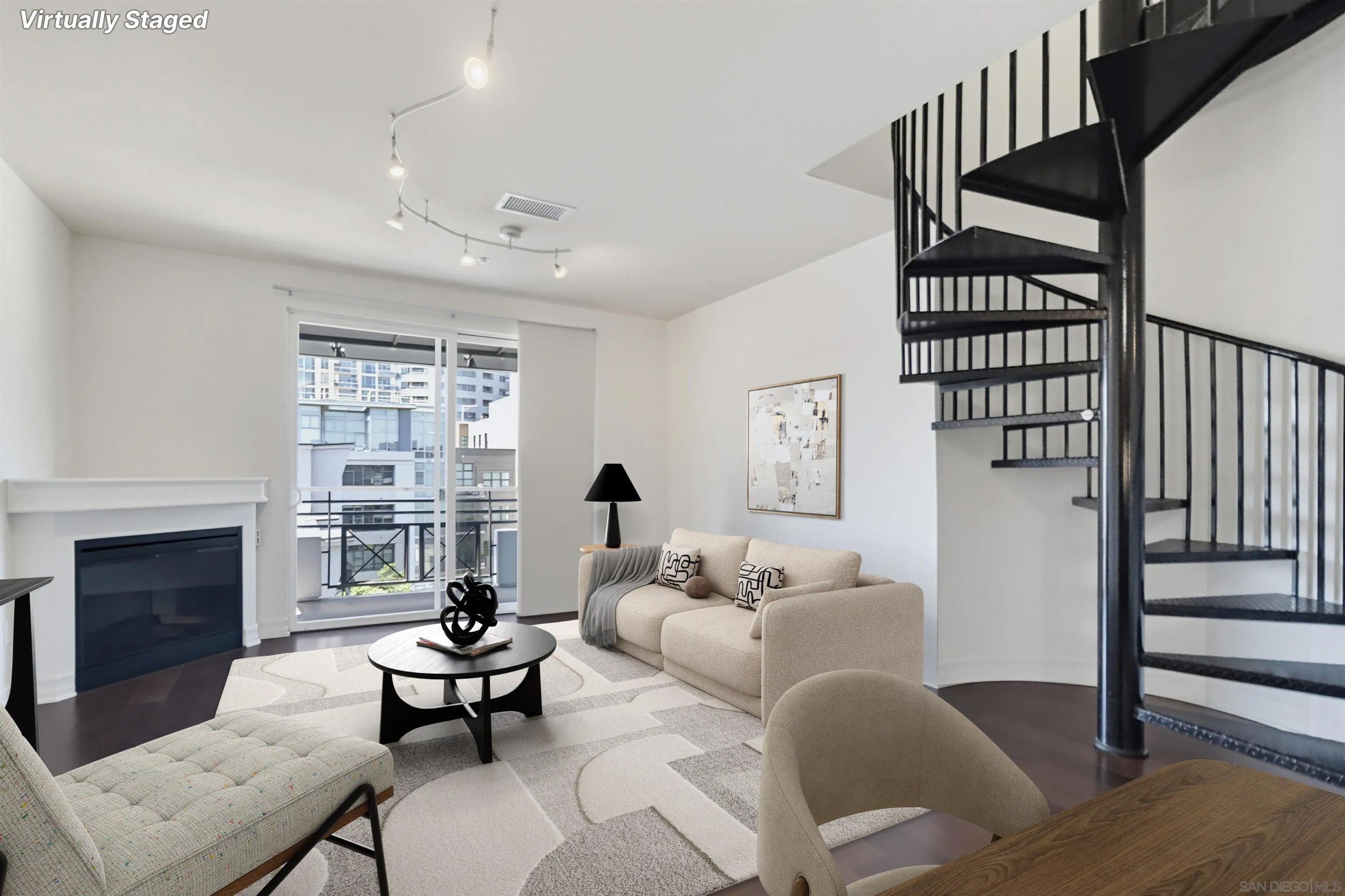 550 Park 2603