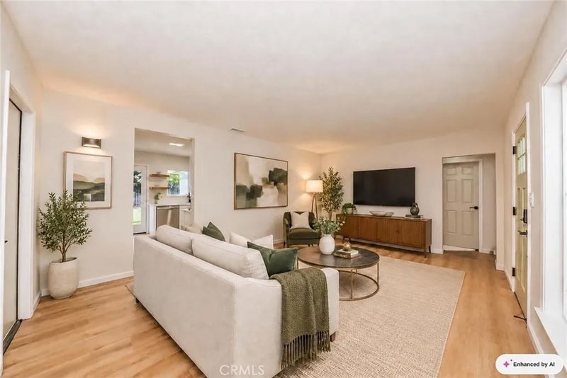 8859 Glencoe Drive