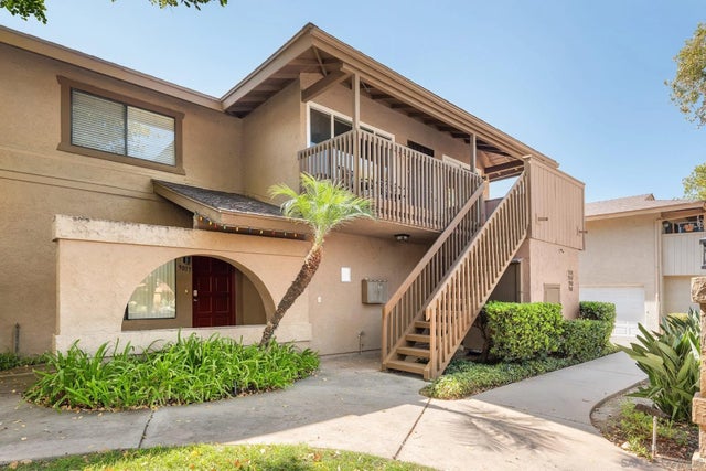 9015 Fanita Rancho Rd., Santee