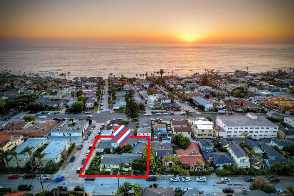 Photo of 428-38 Rosemont St, La Jolla, CA 92037 (MLS # 260008602)