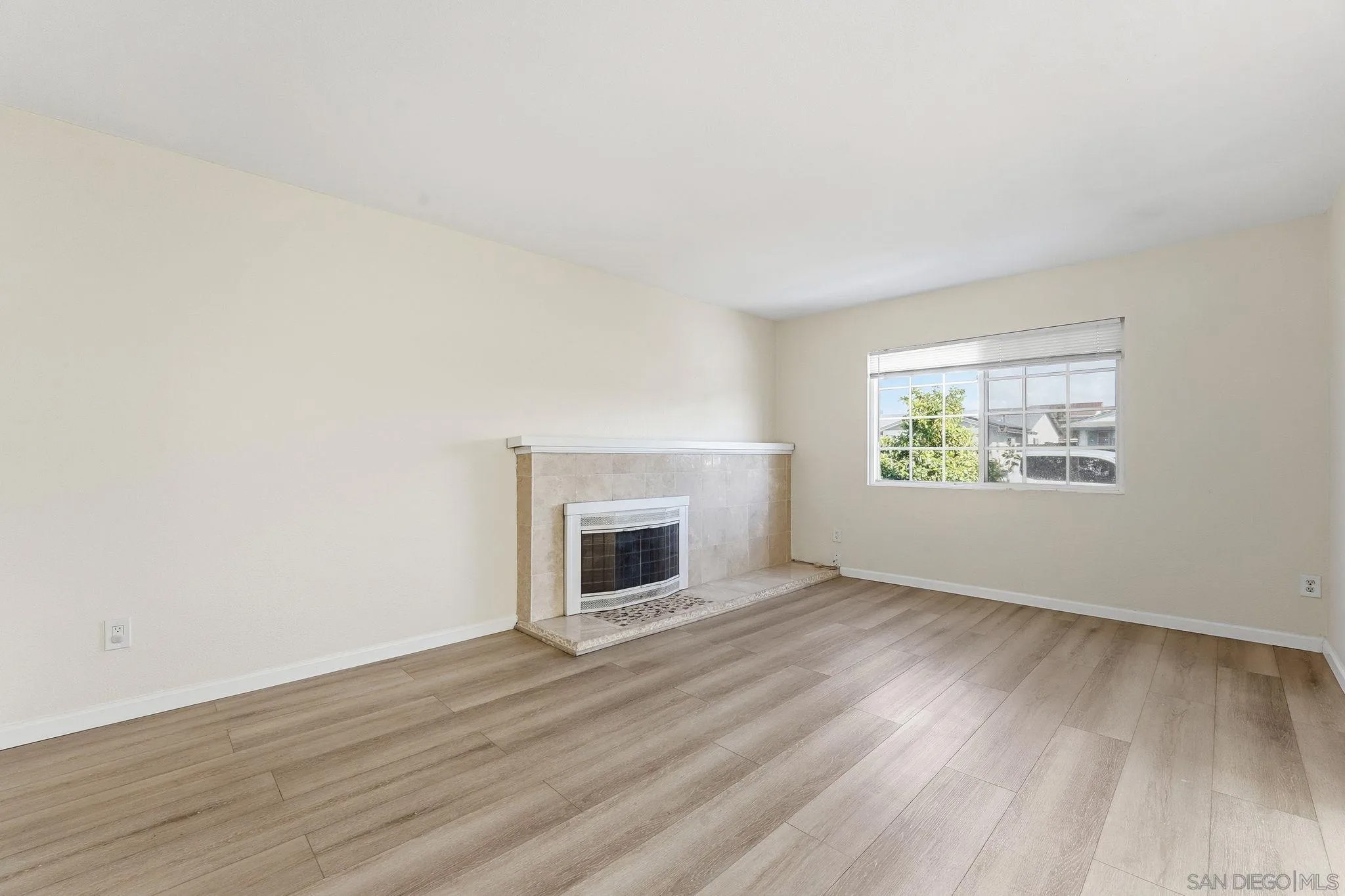 1614 Bubbling Well Drive