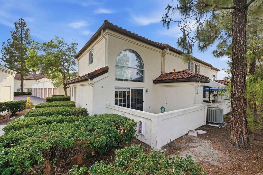 Photo of 719 Eastshore Ter #47, Chula Vista, CA 91913 (MLS # PTP2603658)