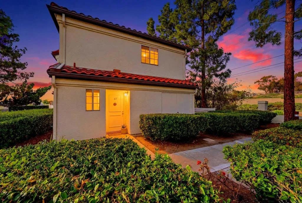 Photo of 719 Eastshore Ter #47, Chula Vista, CA 91913 (MLS # PTP2603658)