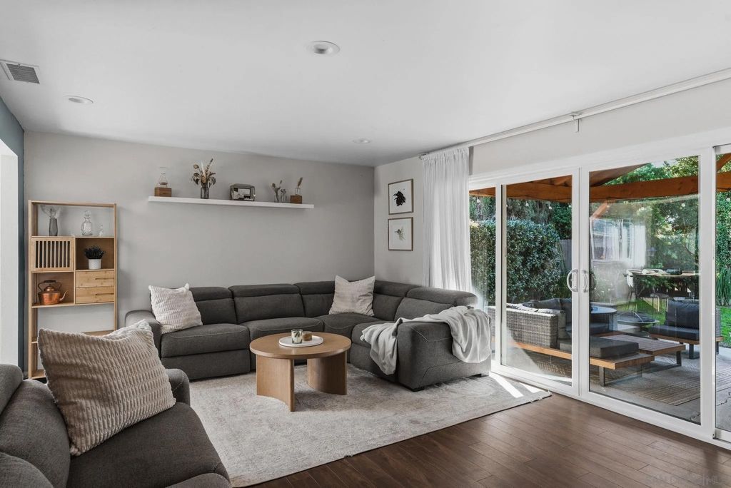 Photo of 6652 Archwood Ave, San Diego, CA 92120 (MLS # 260002585)