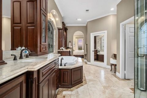 Tiny photo for 2270 Summit Drive, Escondido, CA 92025 (MLS # NDP2510267)