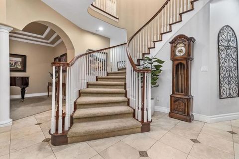 Tiny photo for 2270 Summit Drive, Escondido, CA 92025 (MLS # NDP2510267)