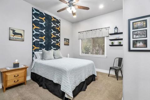 Tiny photo for 2270 Summit Drive, Escondido, CA 92025 (MLS # NDP2510267)