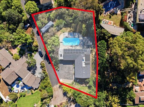 455 Glencrest Dr Solana Beach CA 92075