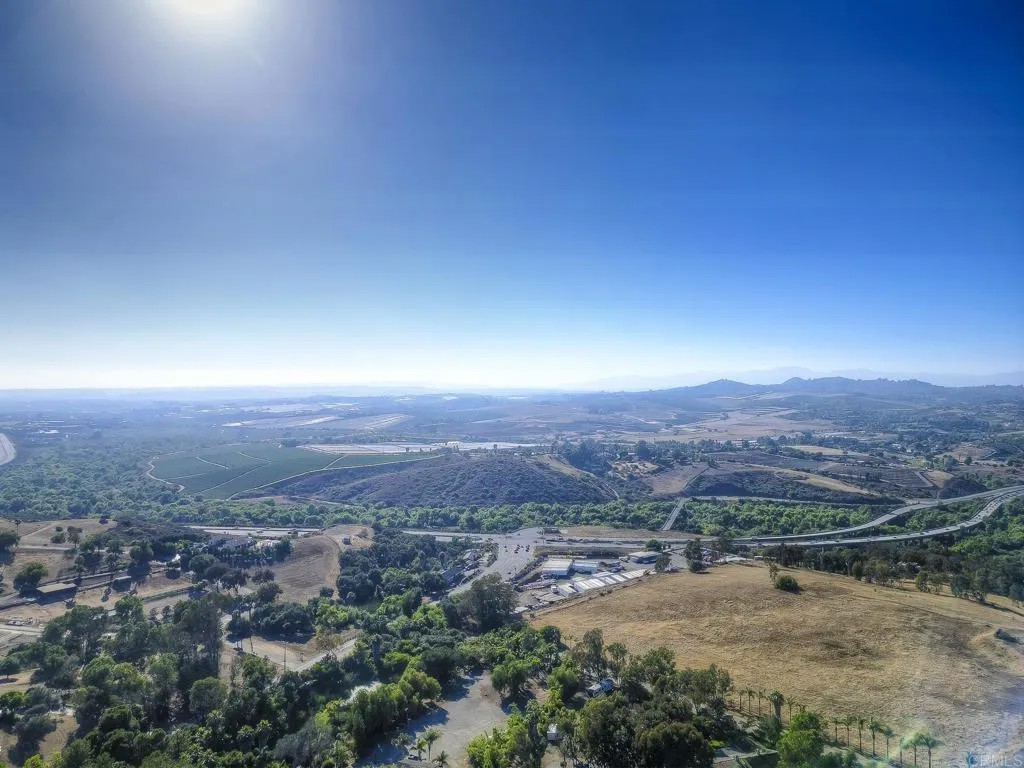 929 Chumash Trail