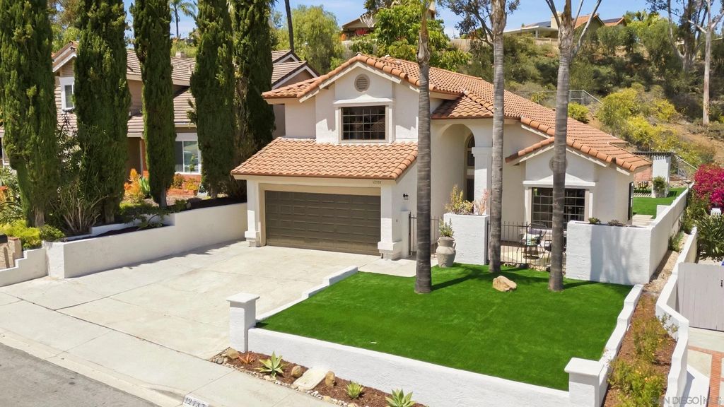 Photo of 12737 Isocoma St, San Diego, CA 92129 (MLS # 260010228)