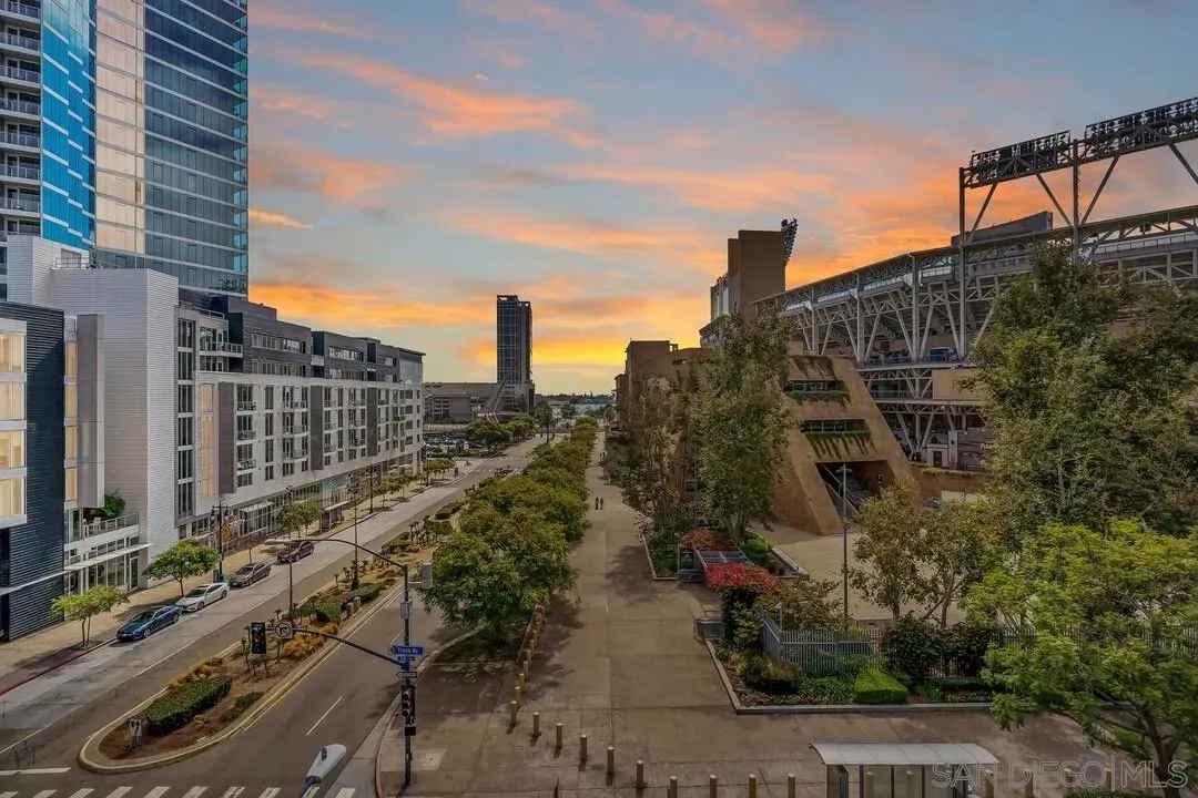 San Diego, California 92101, United States, ,1 BathroomBathrooms,Residential,Active,137106