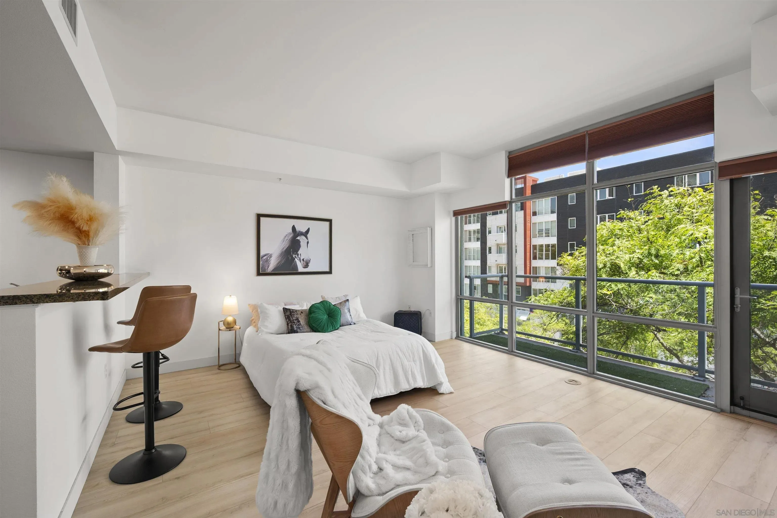 San Diego, California 92101, United States, ,1 BathroomBathrooms,Residential,Active,137106