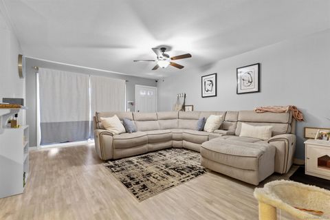 Tiny photo for 495 San Pasqual Valley Rd #144, Escondido, CA 92027 (MLS # 250043537)