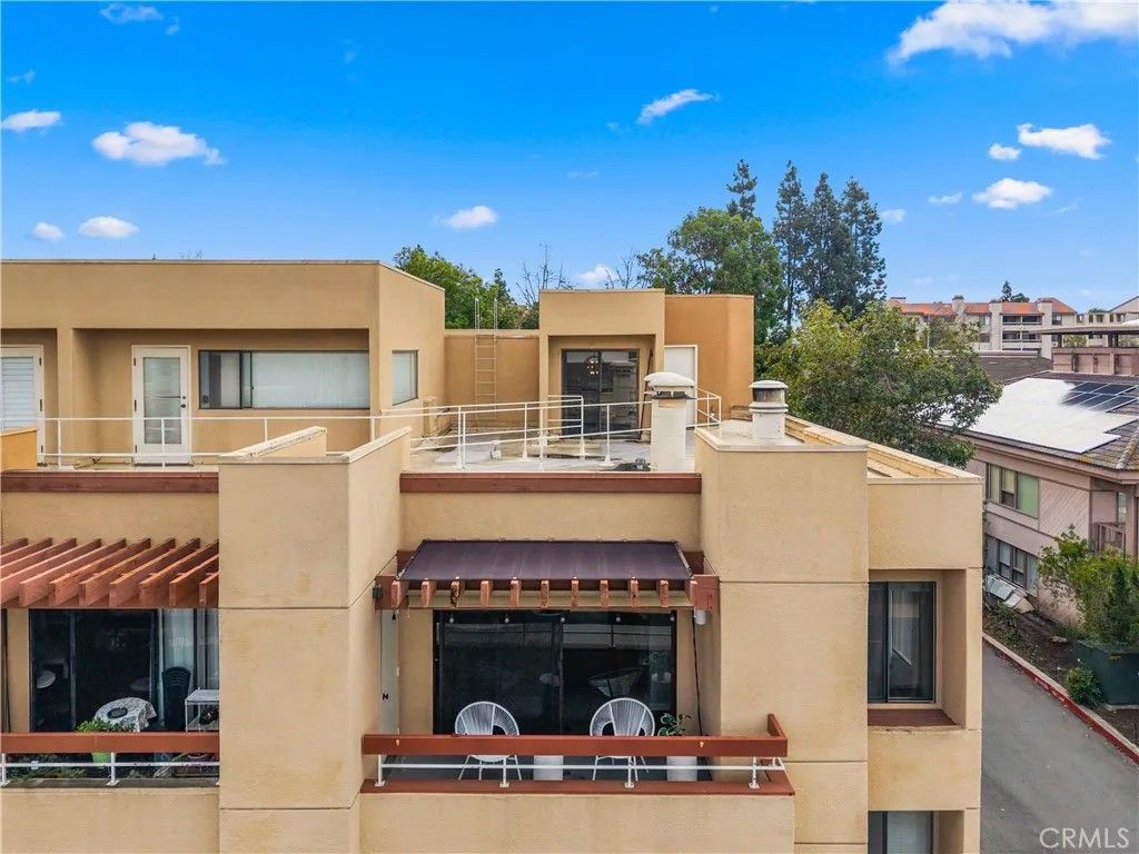 Photo of 7225 Navajo Road #237, San Diego, CA 92119 (MLS # SR26029870)