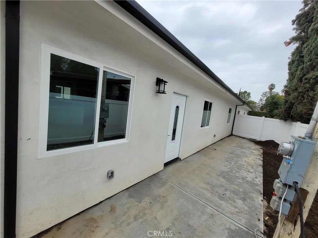 Photo of 8004 Shirley Avenue, Reseda, CA 91335 (MLS # SR26000893)