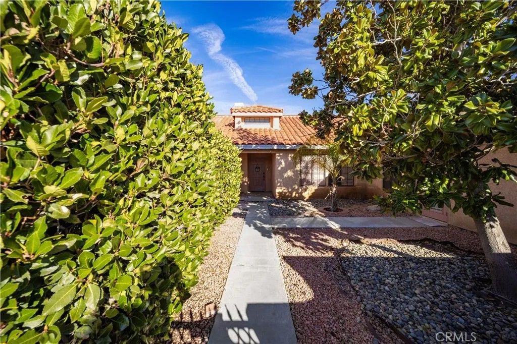 Photo of 42734 56th Street West St, Lancaster, CA 93536 (MLS # SR26042404)