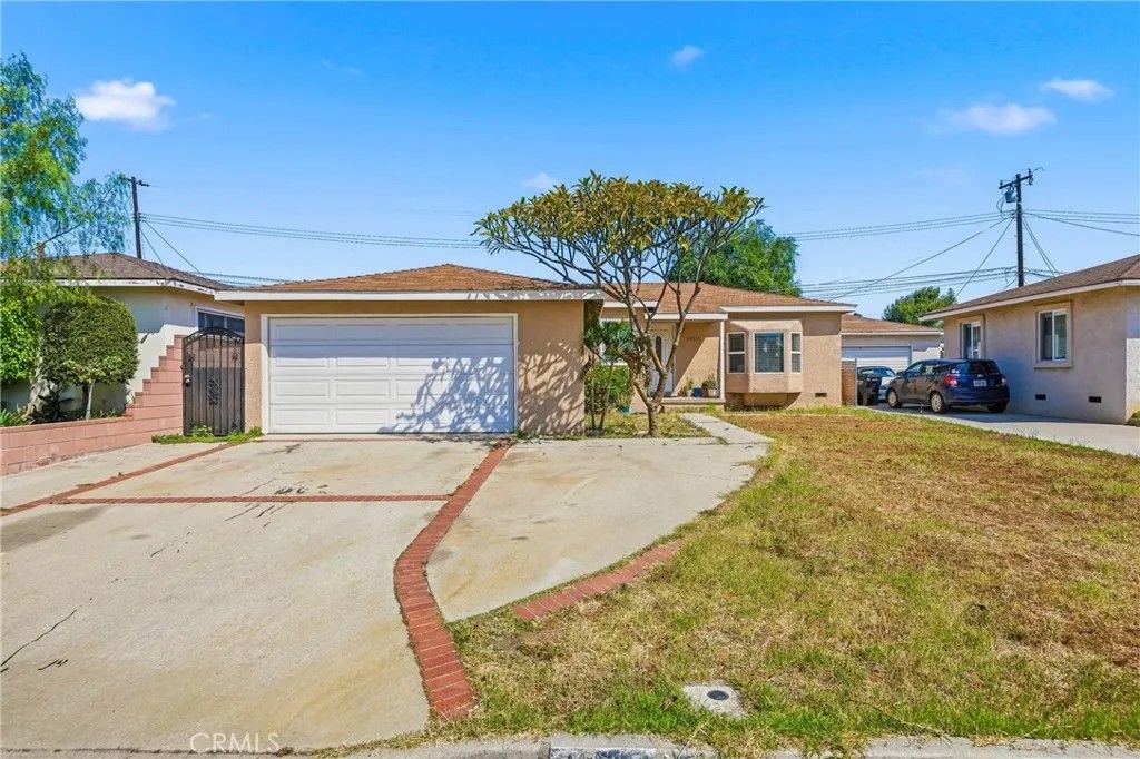 Photo of 16515 E Devanah St, Covina, CA 91722 (MLS # WS26088617)