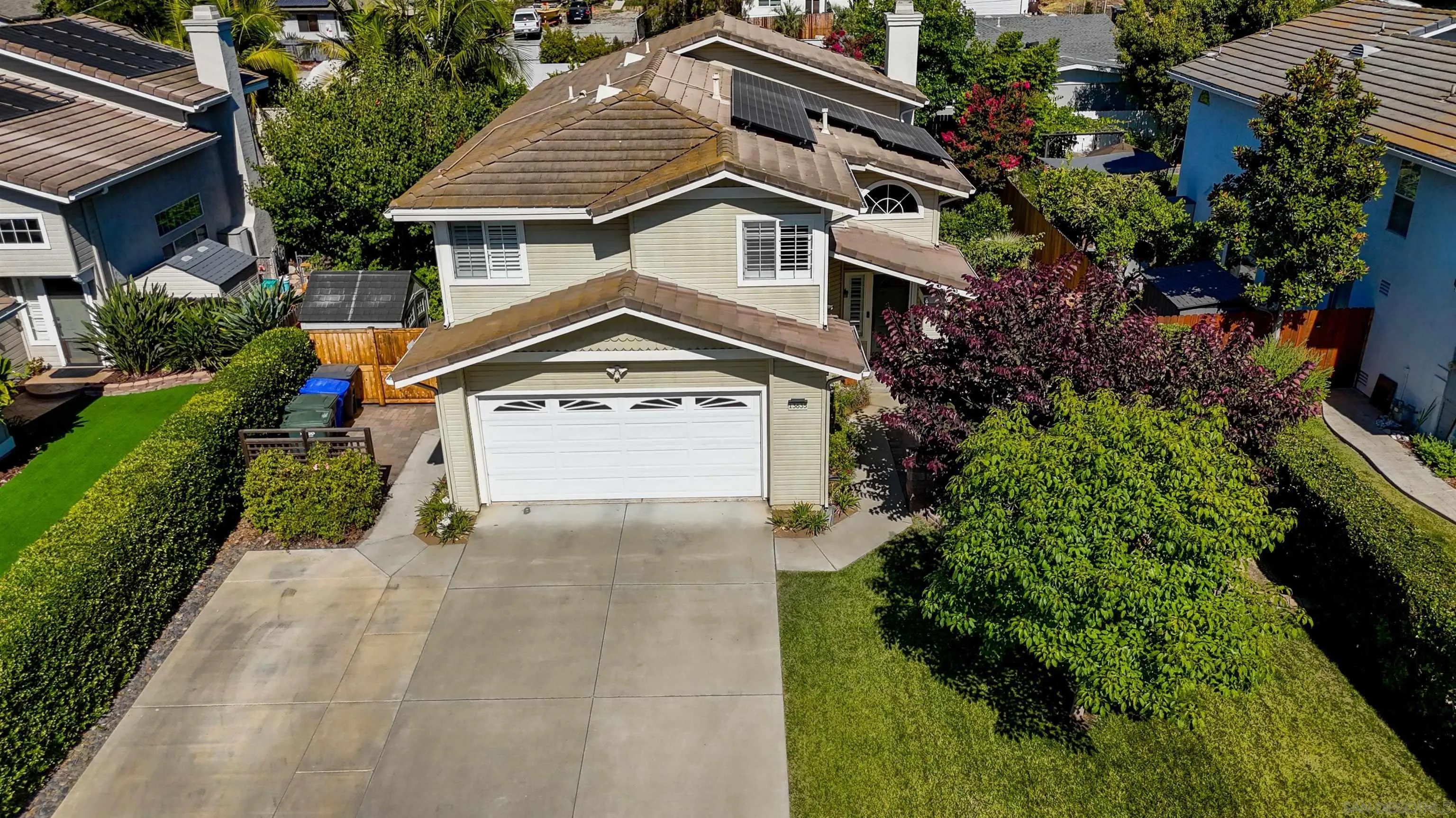 13635 Janeen Pl