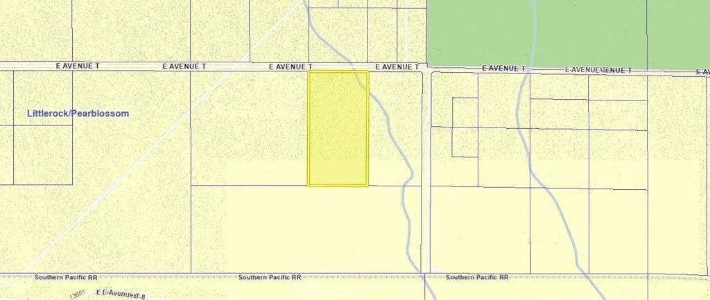 Photo of 19 Avenue T, Sun Village, CA 93543 (MLS # SR26006379)