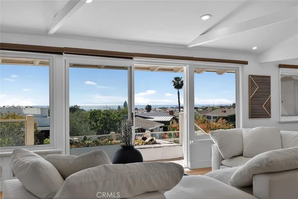 Photo of 428 Cabrillo Ter, Corona Del Mar, CA 92625 (MLS # OC26179195)
