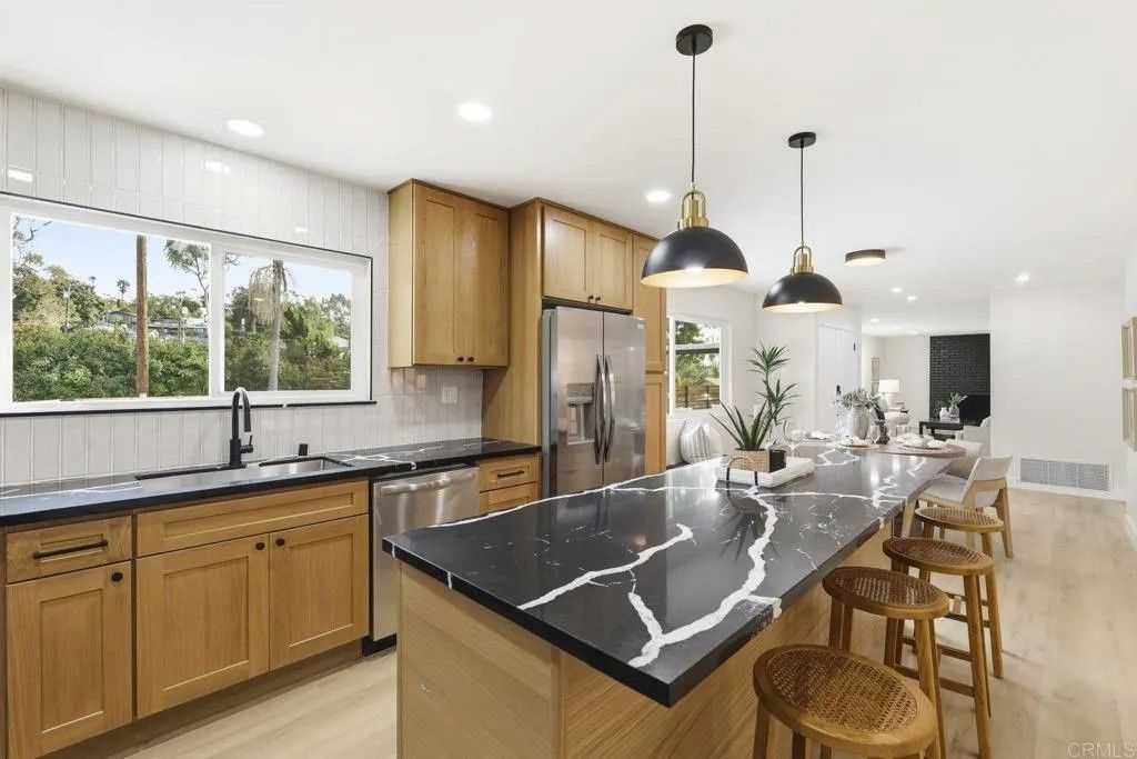 Photo of 1019 Torole Circle, Vista, CA 92084 (MLS # NDP2600116)