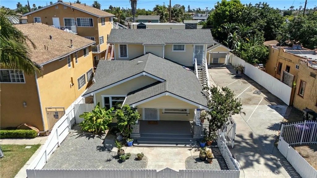 Photo of 732 Saint Louis Avenue, Long Beach, CA 90804 (MLS # OC26023082)