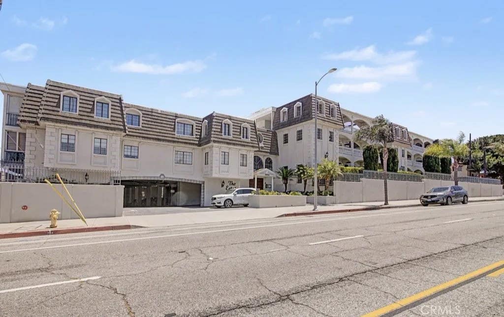 Photo of 2020 S Western AVE #3, San Pedro, CA 90732 (MLS # SB26186860)