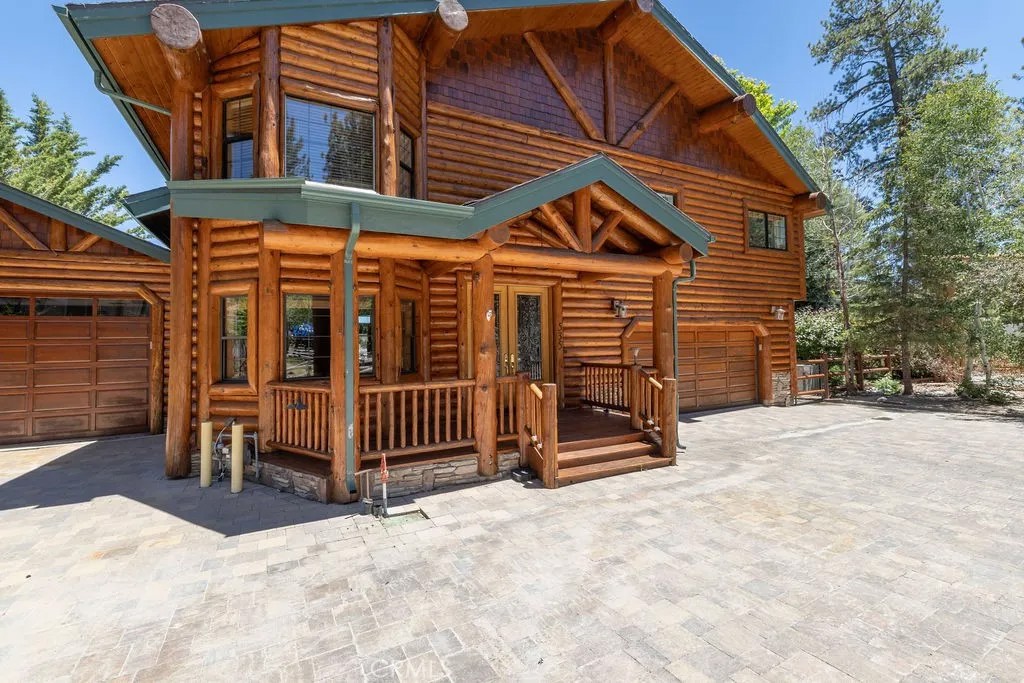535 Cienega Road
