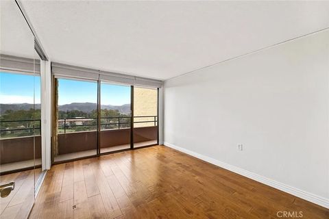 Tiny photo for 24055 Paseo Del Lago, Laguna Woods, CA 92637 (MLS # OC25239169)
