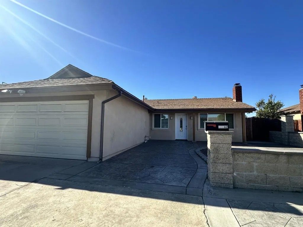 Photo of 10762 Fenwick Road, San Diego, CA 92126 (MLS # NDP2600280)