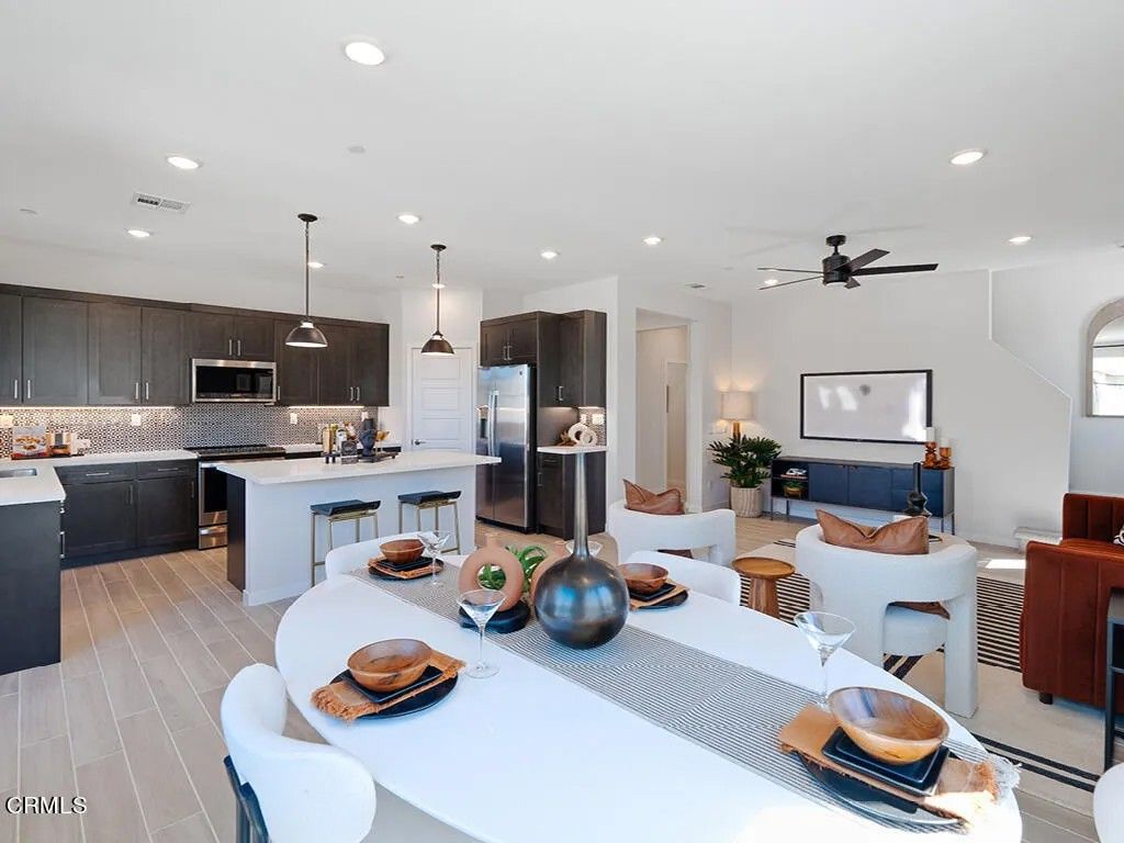 Photo of 3822 Silvergrass Lane, Piru, CA 93040 (MLS # V1-35702)