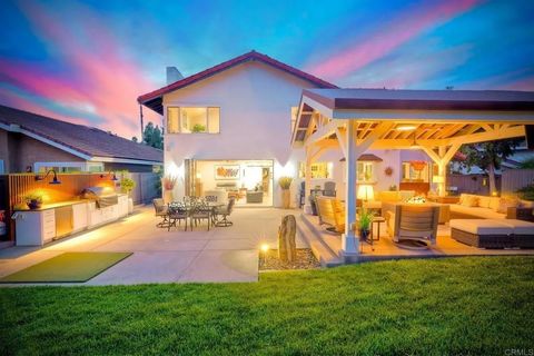 1109 Countrywood Ln Vista CA 92081