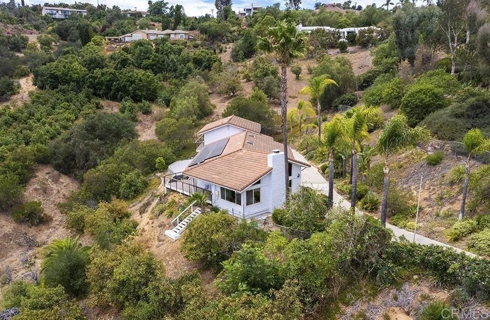 Photo of 2645 Daisy Lane, Fallbrook, CA 92028 (MLS # PTP2605547)