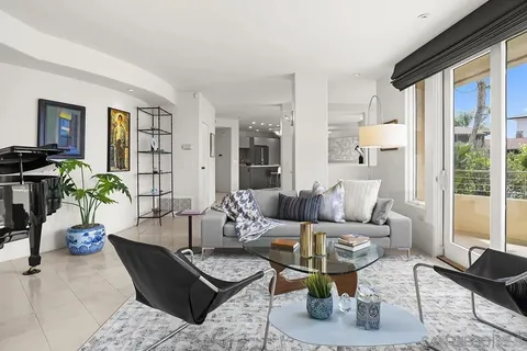 302 Prospect Street Unit 7, La Jolla, CA 92037 - #: 250034722