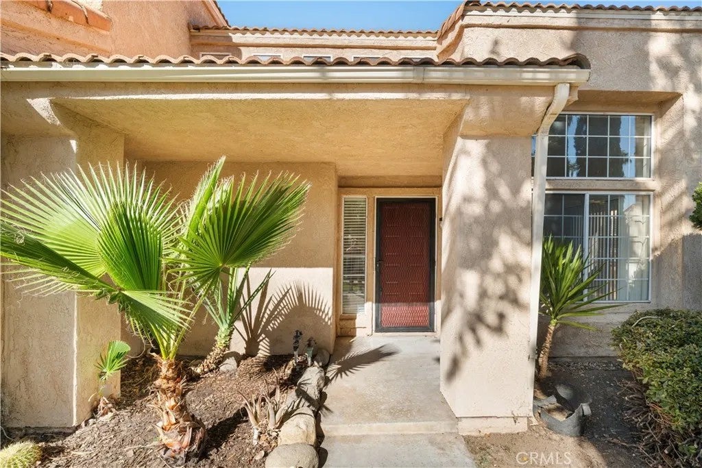 23592 Lake Valley Dr