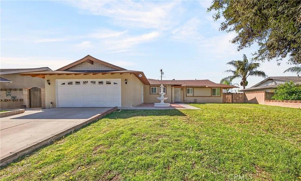 Photo of 1138 Ringe Court, Pomona, CA 91767 (MLS # AR26055186)