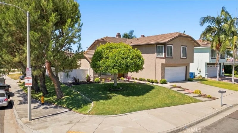 14692 Danbrook Drive