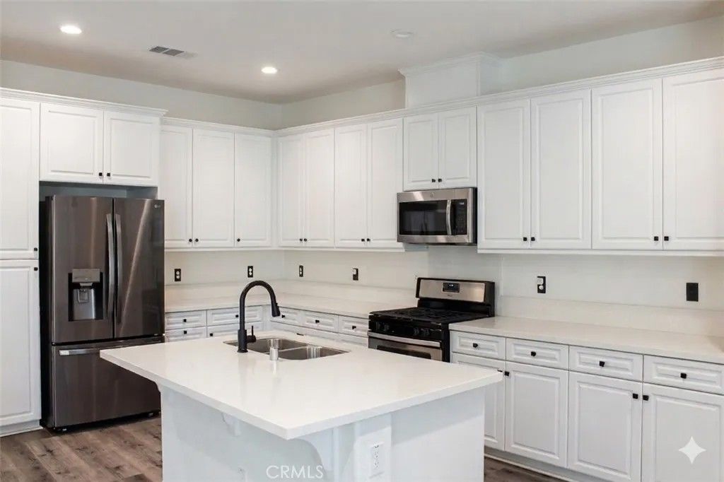 Photo of 3287 E Wild Horse Privado #8, Ontario, CA 91762 (MLS # RS26089853)