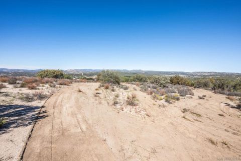 Tiny photo for 1400 Shasta Way, Boulevard, CA 91905 (MLS # 250043072)