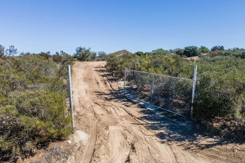 Tiny photo for 1400 Shasta Way, Boulevard, CA 91905 (MLS # 250043072)