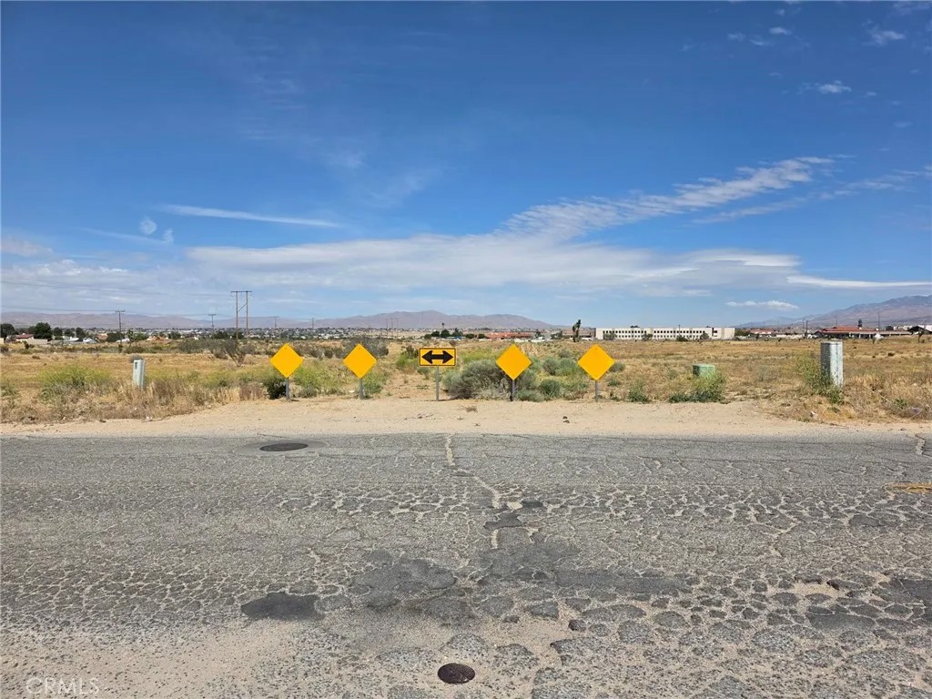 0 Tamarisk Rd