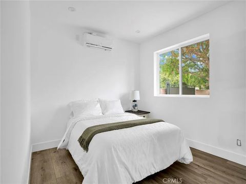 Tiny photo for 7055 Fallbrook Avenue, West Hills, CA 91307 (MLS # SR25246764)