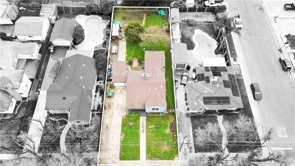 Photo of 674 Wallis Avenue, Gustine, CA 95322 (MLS # MC26013573)