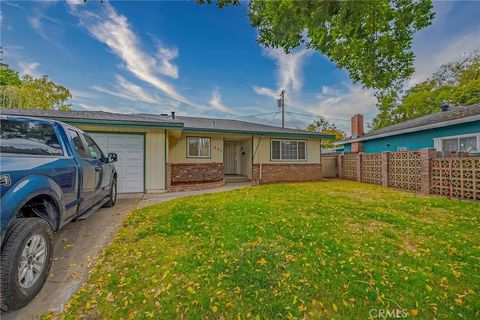 Tiny photo for 688 Elise Court, Merced, CA 95340 (MLS # MC25246585)