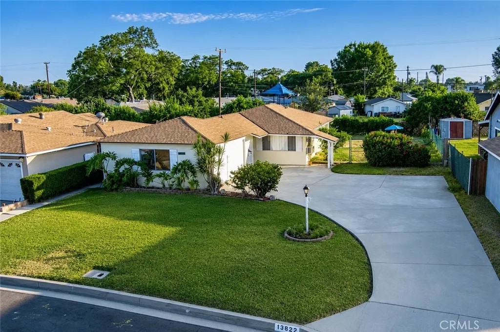 13822 Cornishcrest